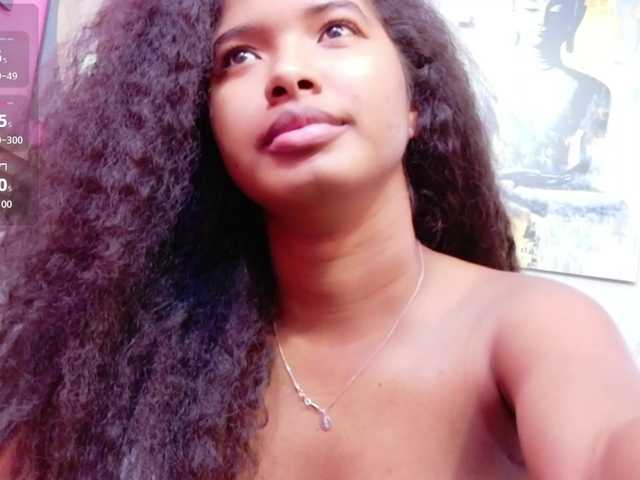 shyblacksweetiee live cam on BongaCams