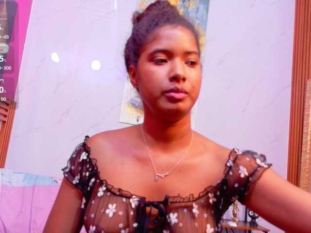 shyblacksweetiee live cam on BongaCams