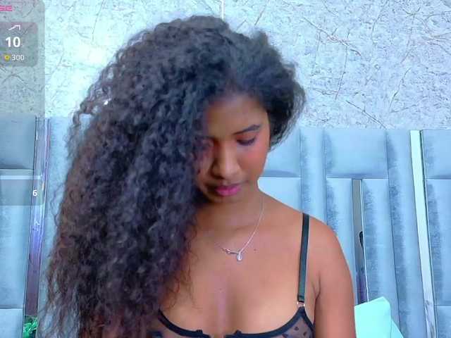 shyblacksweetiee live cam on BongaCams