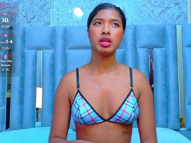 shyblacksweetiee's BongaCams show and profile