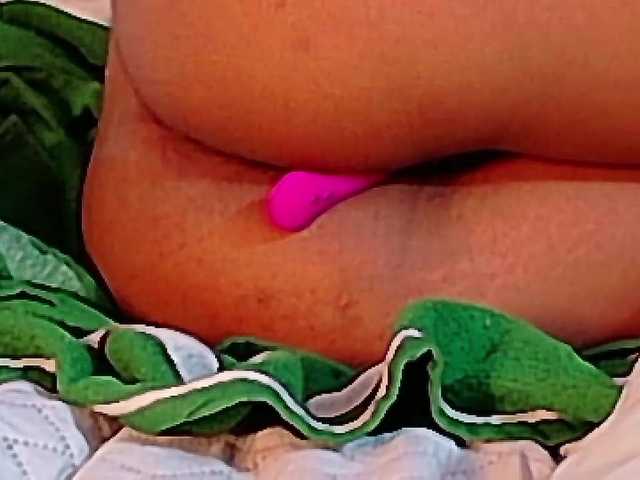 shyblacksweetiee live cam on BongaCams