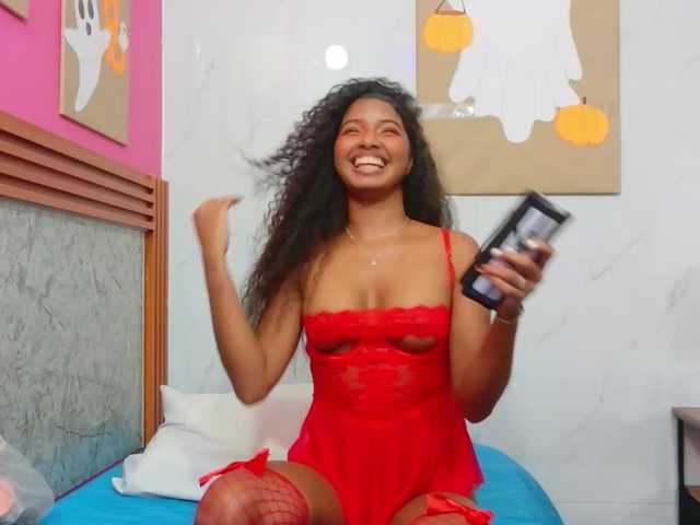 shyblacksweetiee live cam on BongaCams