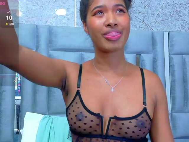 shyblacksweetiee live cam on BongaCams