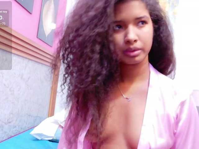 shyblacksweetiee live cam on BongaCams
