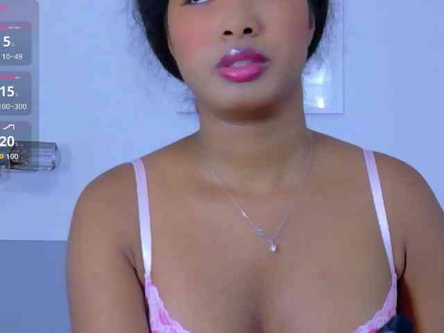 shyblacksweetiee webcam