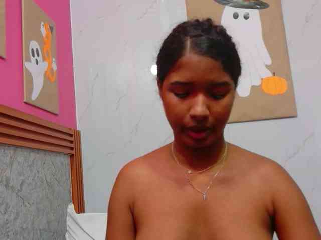 shyblacksweetiee webcam
