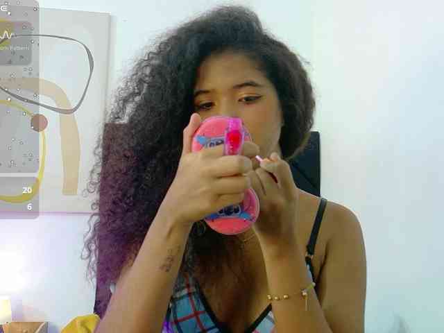 shyblacksweetiee webcam