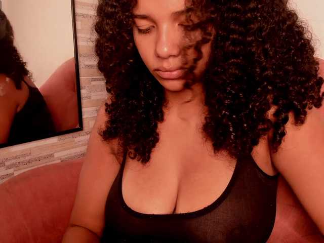 NinaCollinss live cam on BongaCams