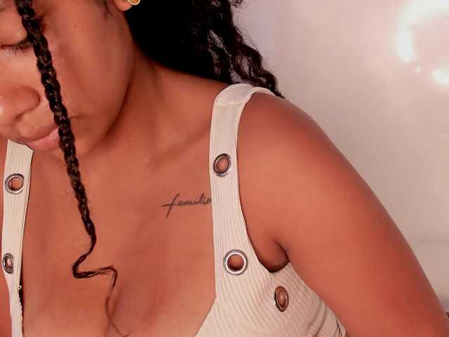 NinaCollinss live webcam show