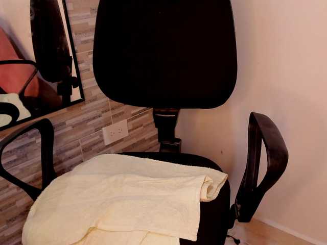 NinaCollinss live cam on BongaCams