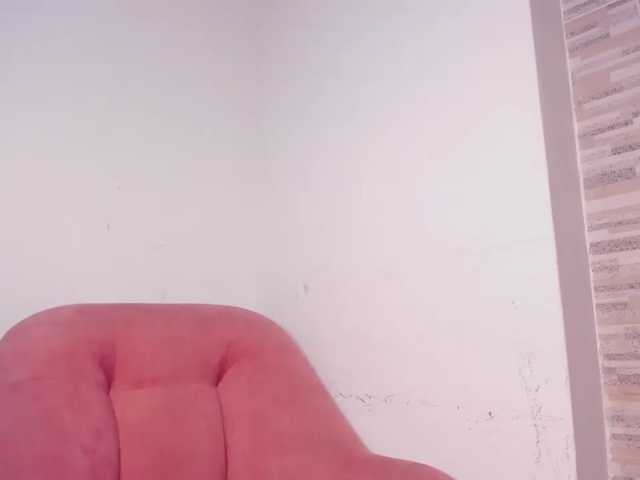 NinaCollinss live cam on BongaCams