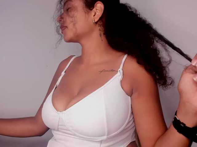 NinaCollinss