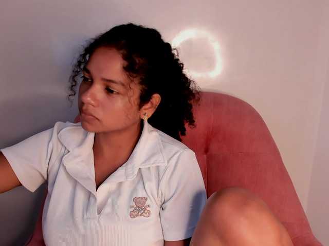 NinaCollinss live cam on BongaCams
