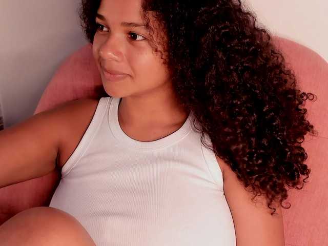 NinaCollinss live cam on BongaCams