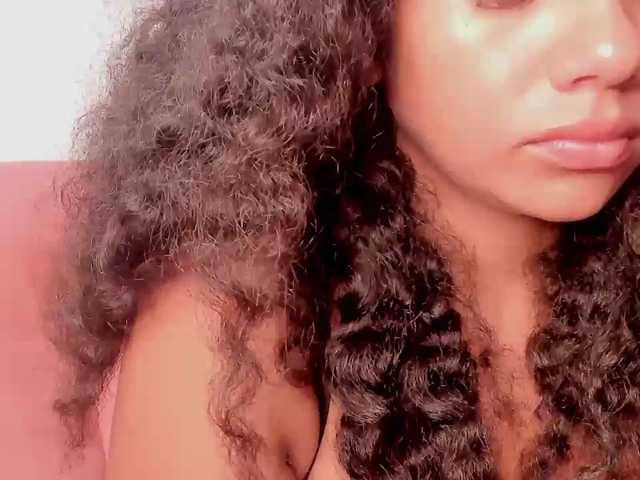 NinaCollinss live cam on BongaCams