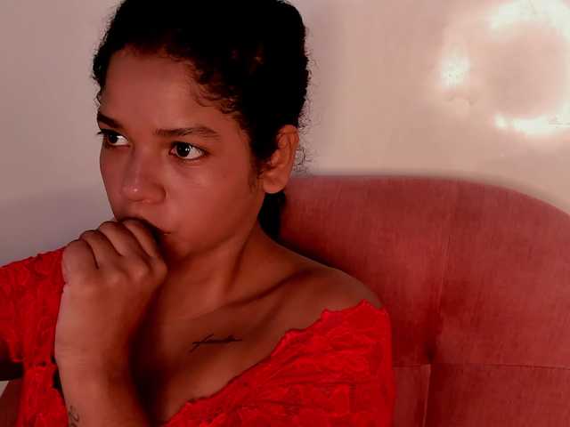 NinaCollinss live webcam show