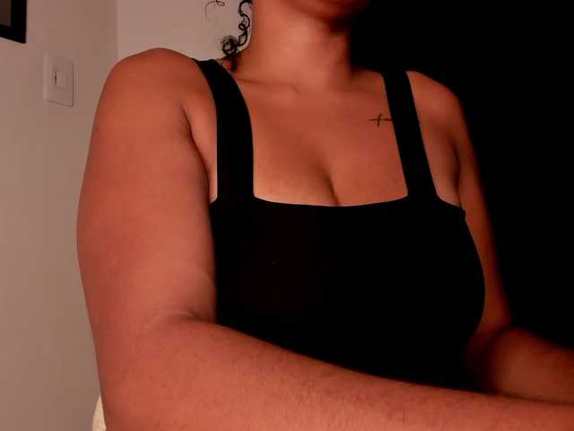 NinaCollinss live cam on BongaCams