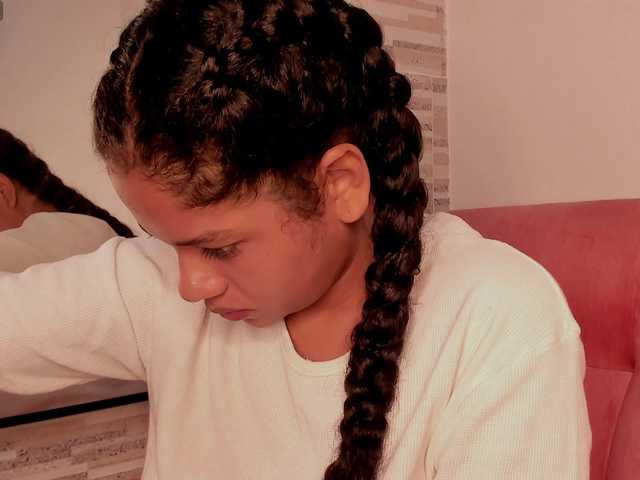 NinaCollinss