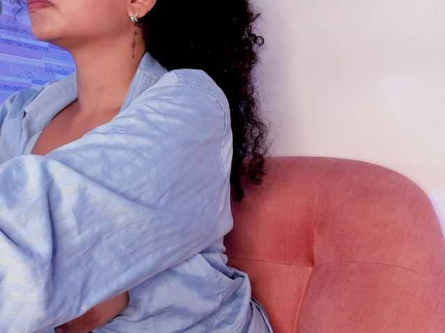 NinaCollinss live cam on BongaCams