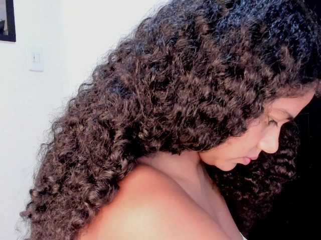 NinaCollinss live cam on BongaCams