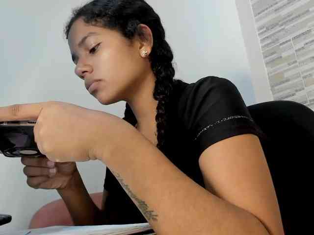 NinaCollinss