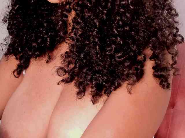 NinaCollinss webcam