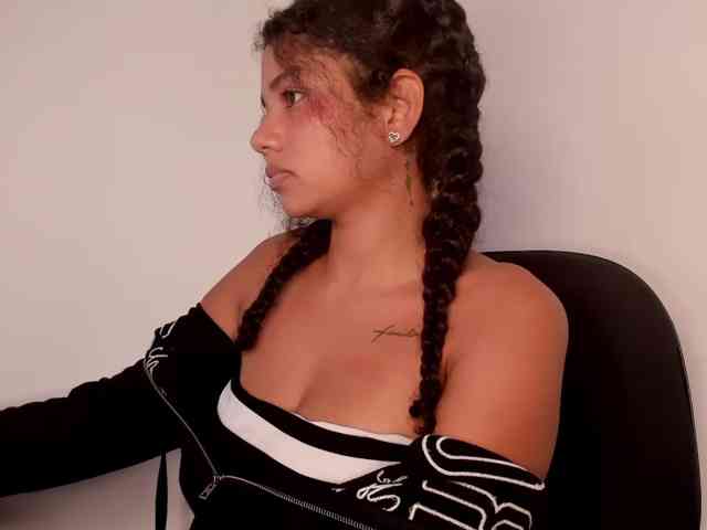 NinaCollinss