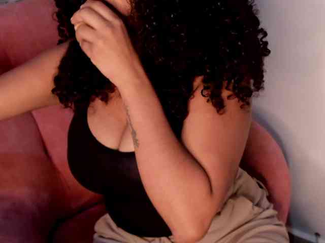 NinaCollinss webcam