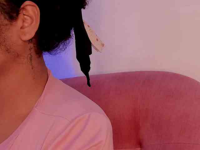 NinaCollinss webcam