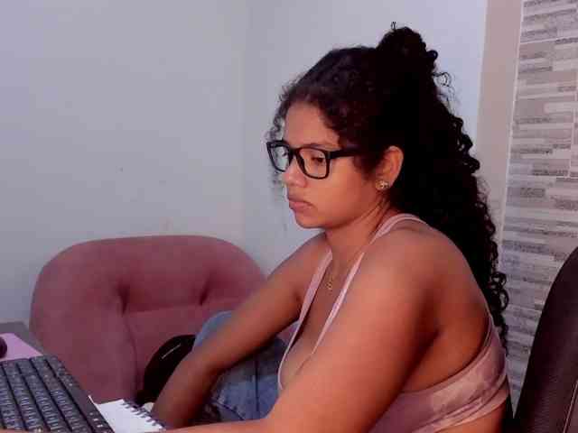 NinaCollinss