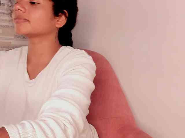 NinaCollinss webcam