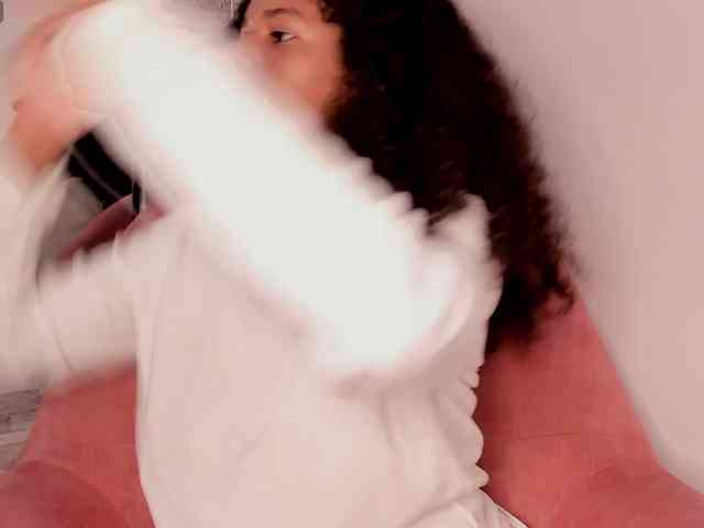 NinaCollinss webcam