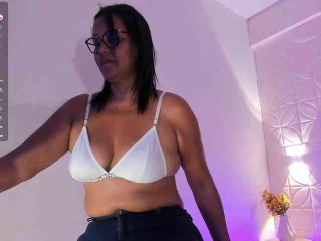 Emilly webcam