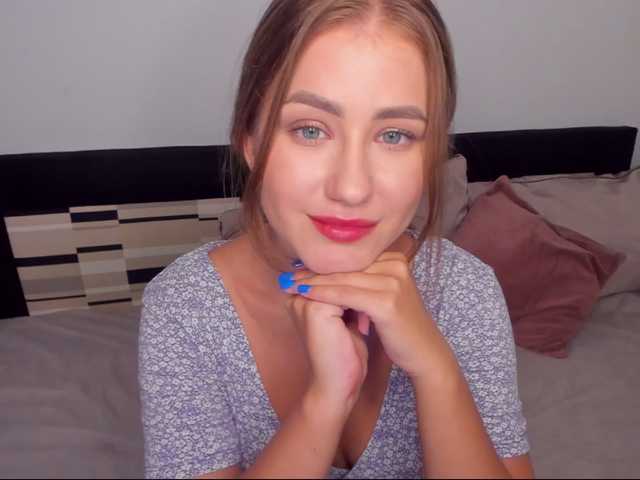 Primrose live cam on BongaCams