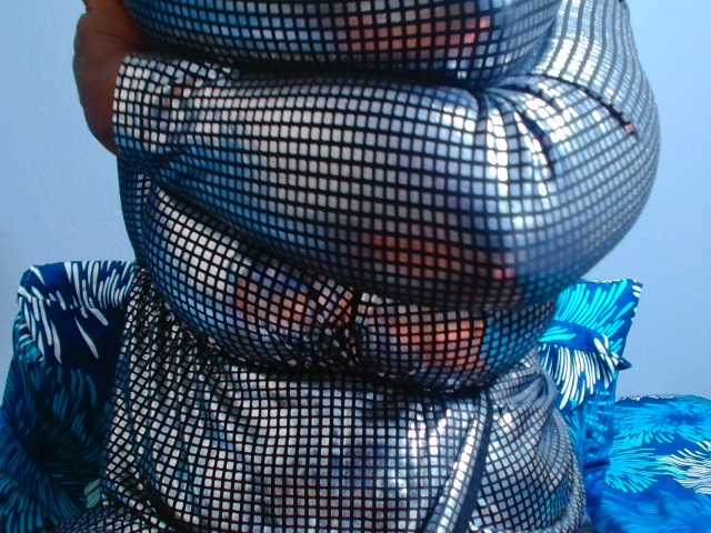CURVEBABY live cam on BongaCams