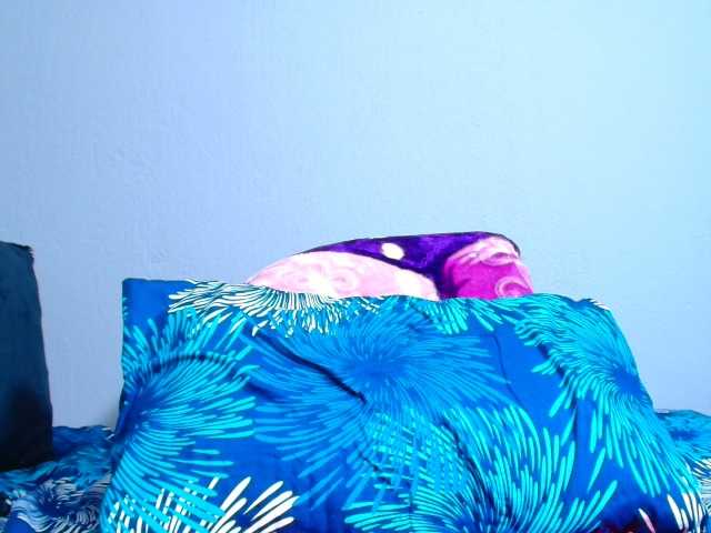 CURVEBABY live cam on BongaCams
