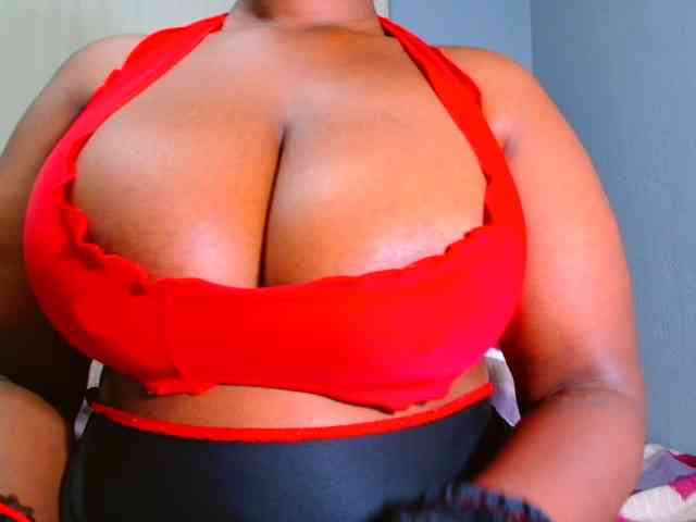 CURVEBABY webcam