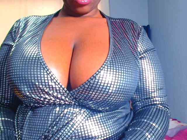 CURVEBABY webcam