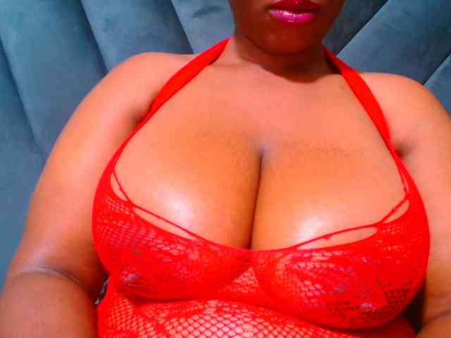CURVEBABY webcam
