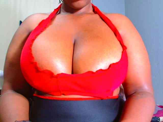 CURVEBABY webcam