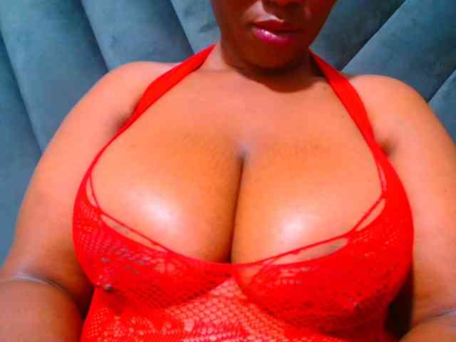 CURVEBABY webcam