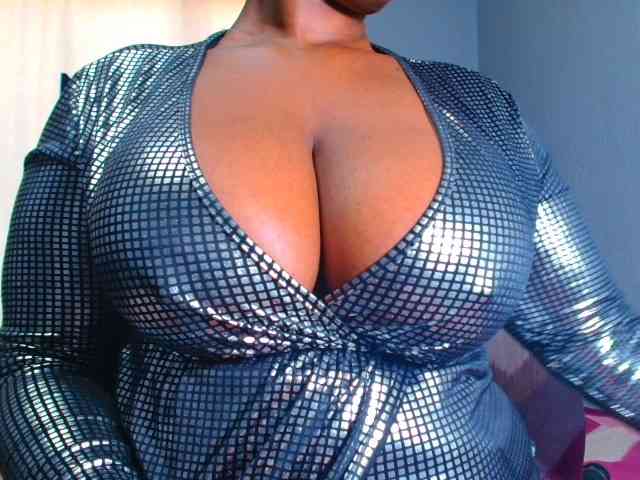 CURVEBABY webcam