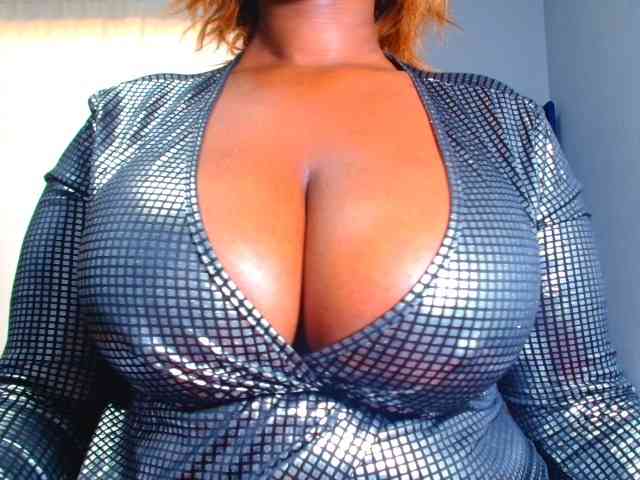 CURVEBABY webcam