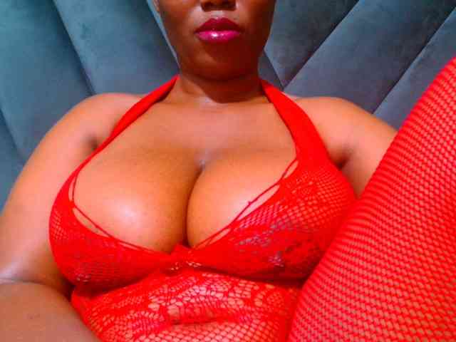 CURVEBABY webcam