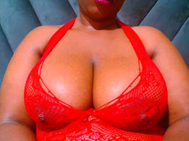 CURVEBABY webcam
