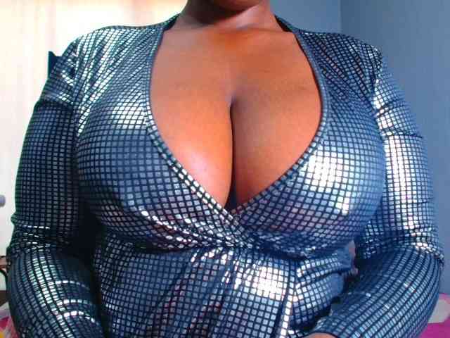 CURVEBABY webcam