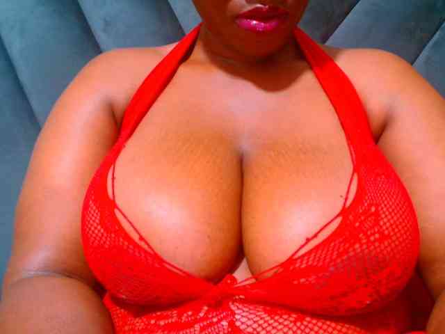 CURVEBABY webcam