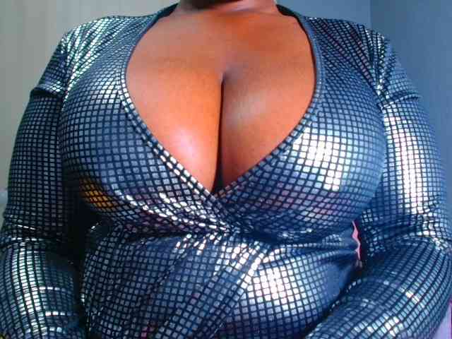 CURVEBABY webcam