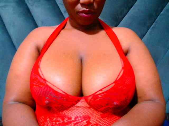 CURVEBABY webcam