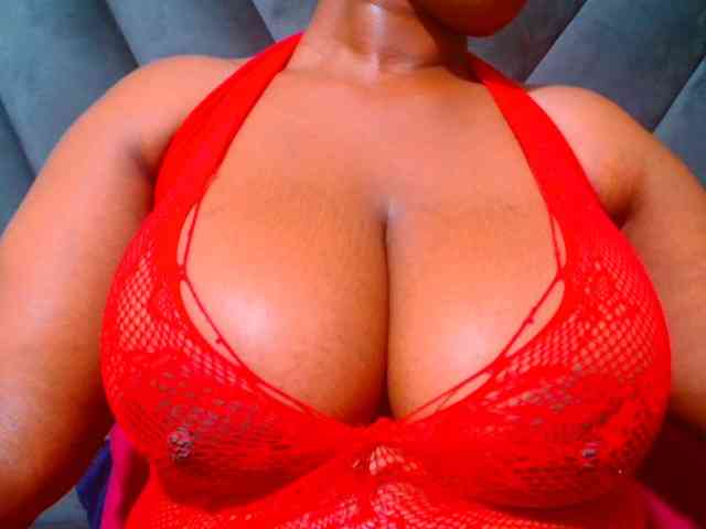 CURVEBABY webcam